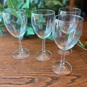 Wine Glass Set — Dishwasher Safe!